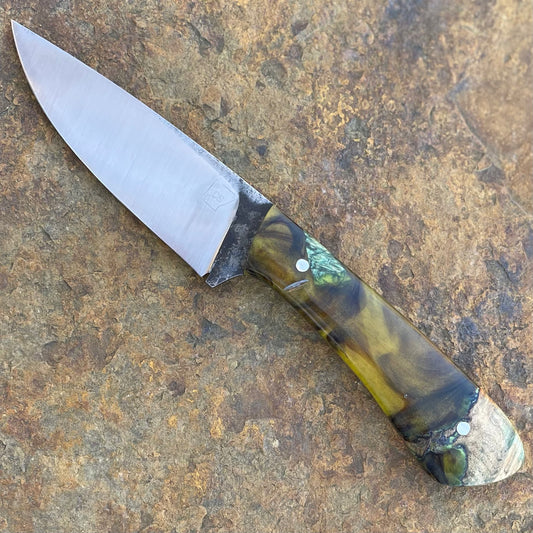 Hunter in 1080 w/ Green Maple and Resin