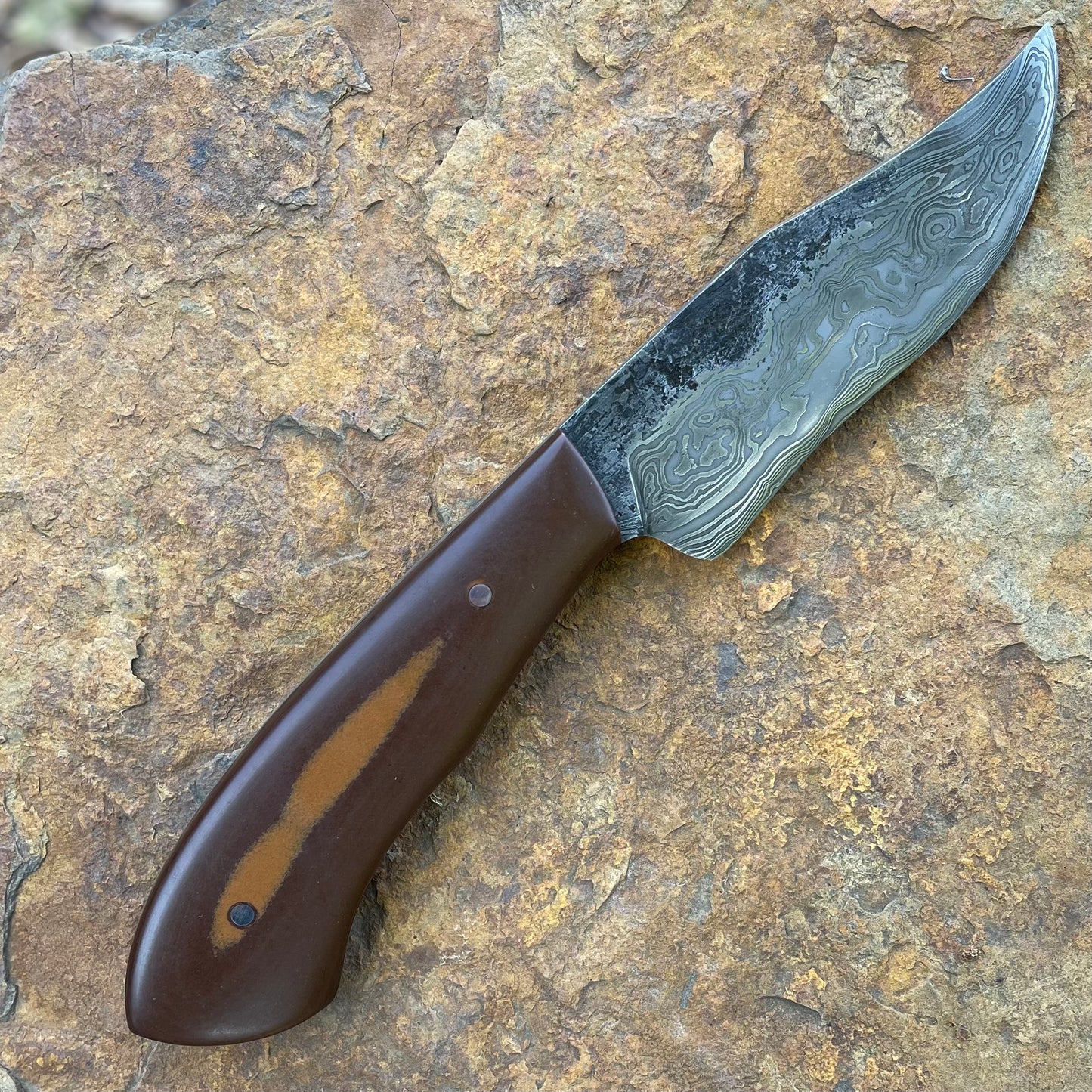 Forged Damascus Hunter w/ Vintage Micarta