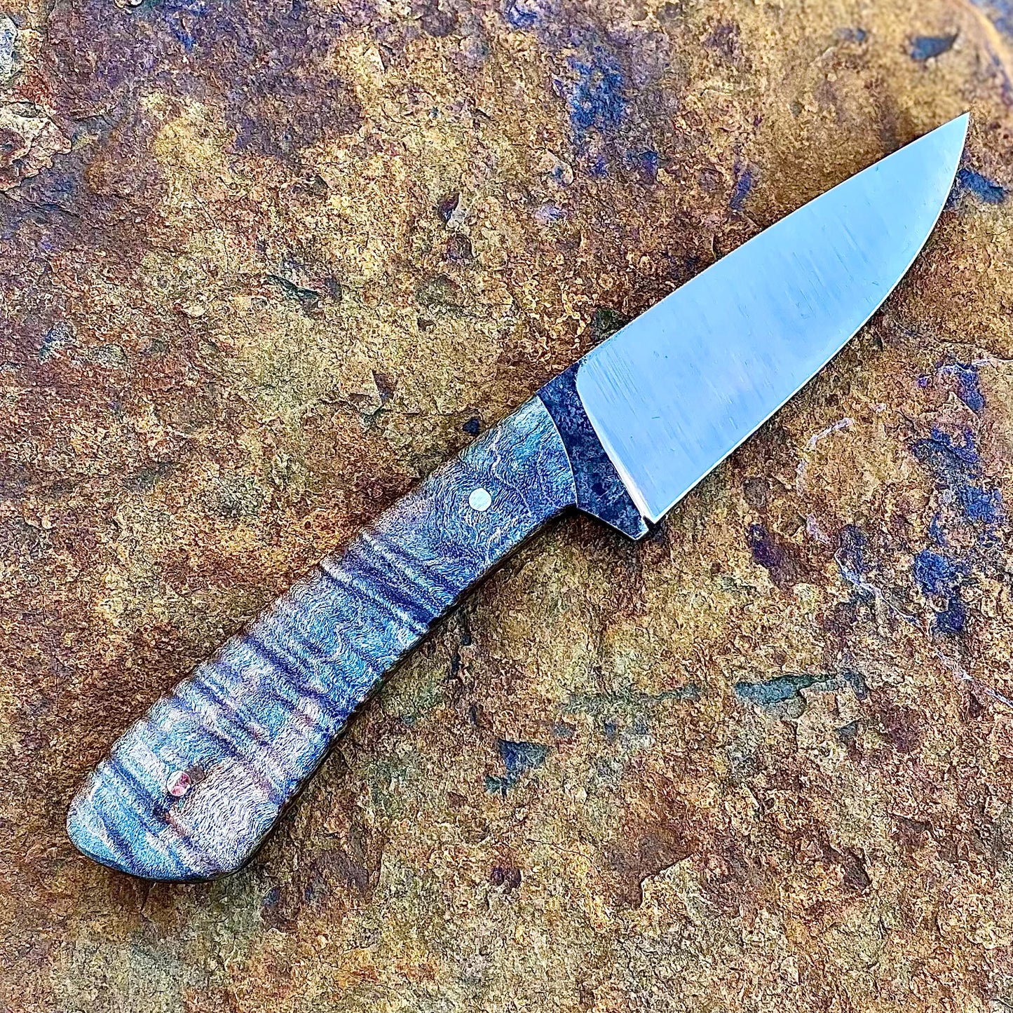 Hunter in 1080 w/ Green Maple Burl