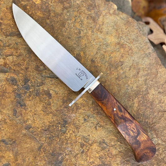 Forged Hunter in 80CrV2 with Ironwood