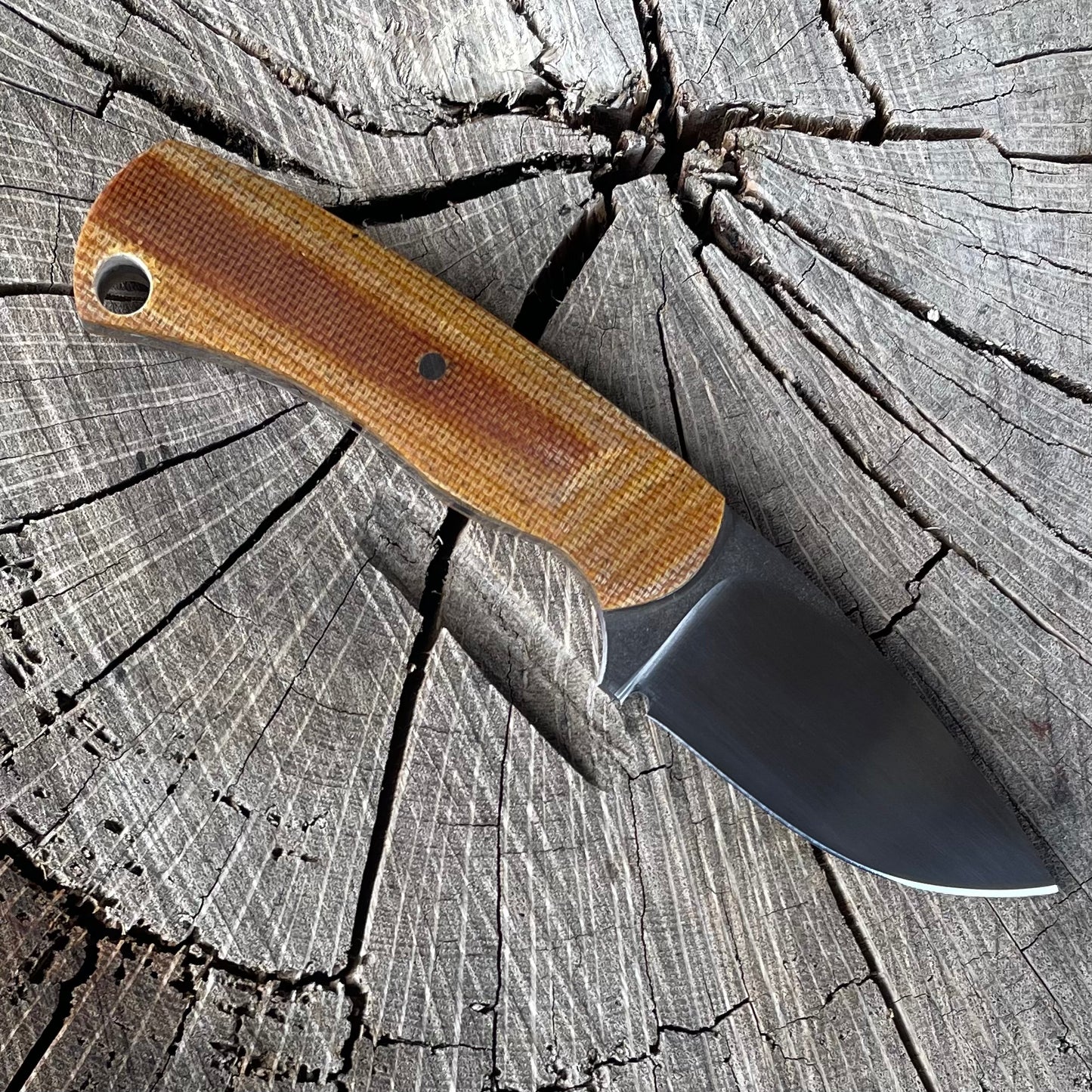 Gentleman in 1075 with Brown Micarta